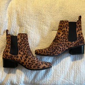 Women’s leopard boots